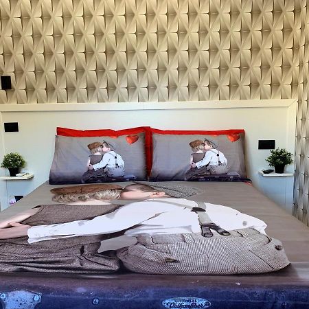 La Margherita Apartment Castellammare di Stabia Bagian luar foto